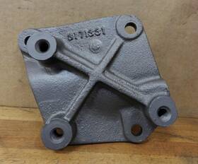 J3171331 Amc 1967-74 Amx Javelin Rebel Used Steering Gear Box Mount Plate Bracket 3171331