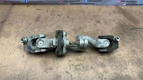 32311157214 Bmw E30 318i 318is 325i 325e Steering Shaft Linkage U Joints - Ok Condition