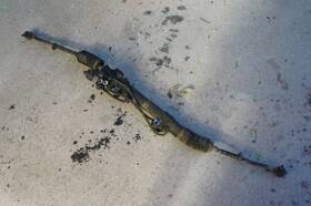 7832955 Bmw Oem E30 Power Steering Rack And Pinion 86-91 325e 325i 325es 325is 7832955 Bmw Oem E30 Power Steering Rack And Pinion 86-91 325e 325i 325es 325is