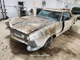 238.gm4w63 Buick Tilt Floor Shift Steering Column Fits 1963 Riviera 1351286