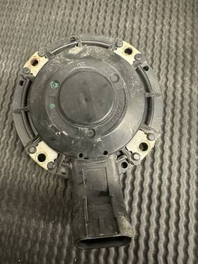 26091590 Chevrolet Used Gm Oem Quadrasteer Rear Wheel Position Sensor 26091590 Chevrolet Used Gm Oem Quadrasteer Rear Wheel Position Sensor