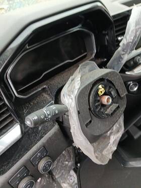 1gc5kne78sf246636 Chevrolet Truck Steering Column Keyless Ignition Opt N33 Fits 24-25 Sierra 2500 Pickup 3040442