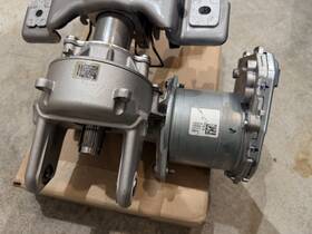 00505738820 Dodge 2023-2025 Hornet Steering Column With Manual Adjustment Oem 00505738820 Dodge 2023-2025 Hornet Steering Column With Manual Adjustment Oem