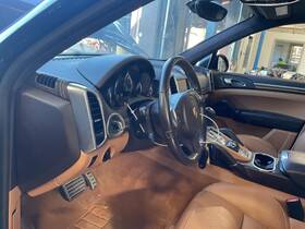 238-51373 Factory Steering Column Floor Shift Power Adjustable Fits 11-18 Porsche Cayenne 1775992