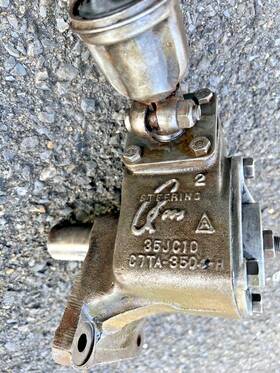C7ta-3504-h Ford 35jc10 Used 1966-1977 F250 F350 4x4 Manual Steering Gear Box