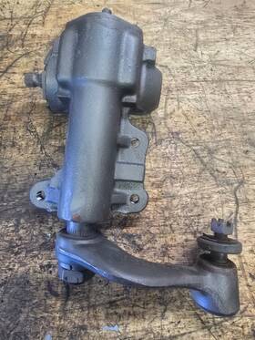 C8zz-3548-m Ford Original 70 Boss 302 Fast Ratio Steering Box 1-1/8 Inch Shaft Low Miles