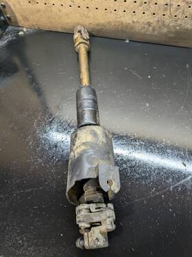 237.fd8n00 Ford Truck 2005 F350 Super Duty 7.3l 4x4 Auto Steering Column Sector Shaft Line #4169