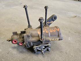 551-01752 Ford Truck Used 2001 F550 Steering Gear Box Shipped Outrite Los Angeles 2wd