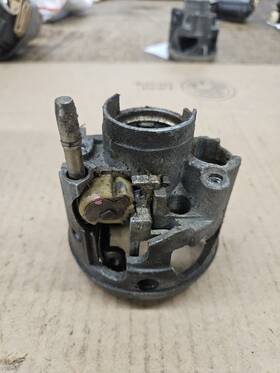 26025778 Gm 1995-1999 Gmc Chevrolet Steering Column Housing #26025778 Corvette Tilt Wheel
