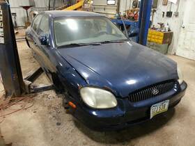 238-52403 Hyundai Steering Column Floor Shift Fits 99-01 Sonata 1732145