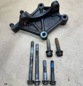 53007616 Jeep 53007616. Wrangler Yj 87-95 Power Steering Box Mount Mounting Bracket Bolts Sway Bar 53007616 Jeep 53007616. Wrangler Yj 87-95 Power Steering Box Mount Mounting Bracket Bolts Sway Bar