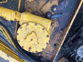 T104054 John Deere 1975 670 Equip Gear Box P/n T104054 John Deere 1975 670 Equip Gear Box P/n