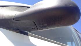 238-52507 Kia Steering Column Floor Shift With Tilt Fits 00-02 Rio 736302