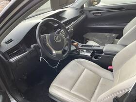 238-67328b Lexus Steering Column Floor Shift Us Market Fits 13-16 Es300h 4427656