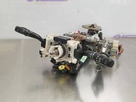 4521060100 Lexus 2000 Lx470 Steering Column Floor Shift