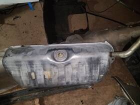 1244709501 Mercedes-benz E300d 500e W124 E Class 90 Liter Fuel Tank With Strainer
