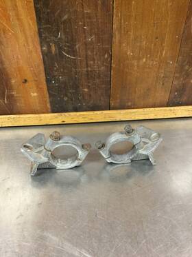 Kmg1793 Mg 2a6125 Midget Sprite 58-72 Original Steering Rack Mounting Brackets. Used.