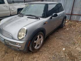 238-52587 Mini Cooper Local Pickup Only Steering Column Floor Shift Convertible Thru 2/07 Fits 02-07 238-52587 Mini Cooper Local Pickup Only Steering Column Floor Shift Convertible Thru 2/07 Fits 02-07