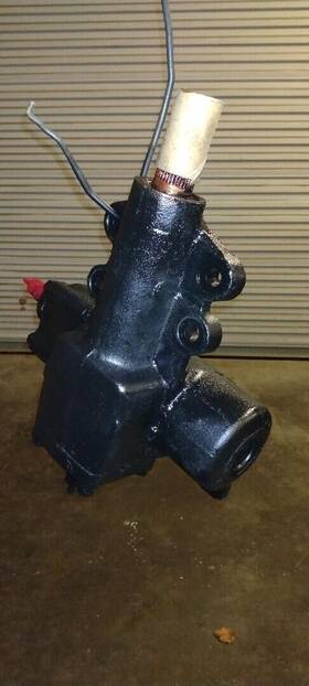 18200252-101 Nissan For Pickup Truck And Pathfinder 4wd 1986-1990 Power Steering Gear Assembly