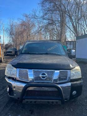 238-52724g Nissan Steering Column Floor Shift Se With Audio Control Fits 05 Titan 4288