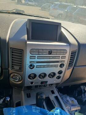 238-52725c Nissan Steering Column Floor Shift With Fog Lamps Le Fits 05 Armada 287004