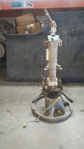 26077618 Pontiac 1999-2005 Grand Am Steering Column Floor Shift