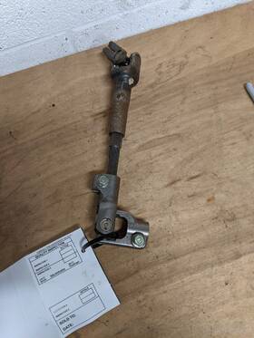 237.t01c08 Toyota Prius 2008 Steering Shaft 383800