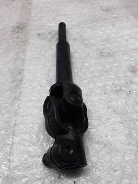 237.to1h97 Toyota Lower Steering Column Shaft Joint Le 4 Cylinder 1997 Camry Z-98p