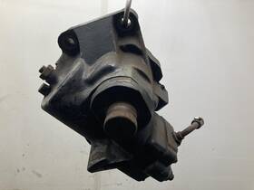 Hfb642968 Trw/ross Ford F900 Steering Gear/rack Used