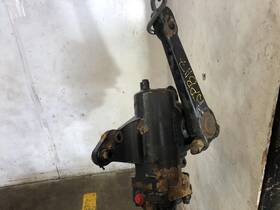 Thp60049 Trw/ross Peterbilt 579 Steering Gear/rack Used