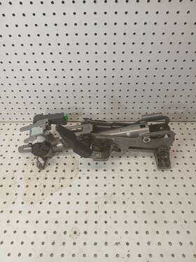 31302715 Volvo Xc70 Steering Column Floor Shift Sdn Wgn S60 S80 V70 01-09 Oem 31302715 Volvo Xc70 Steering Column Floor Shift Sdn Wgn S60 S80 V70 01-09 Oem