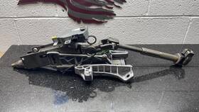 P30776215 Volvo 2004 2005 2006 2007 2008 2009 2010 2011 S40 Steering Column P30776215 Volvo 2004 2005 2006 2007 2008 2009 2010 2011 S40 Steering Column