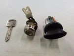 Ignition Switch W/ Key Door Lock Cylinder 99 00 01 02 03 04 Ford F250 F350. Fixed Price $68.83.
